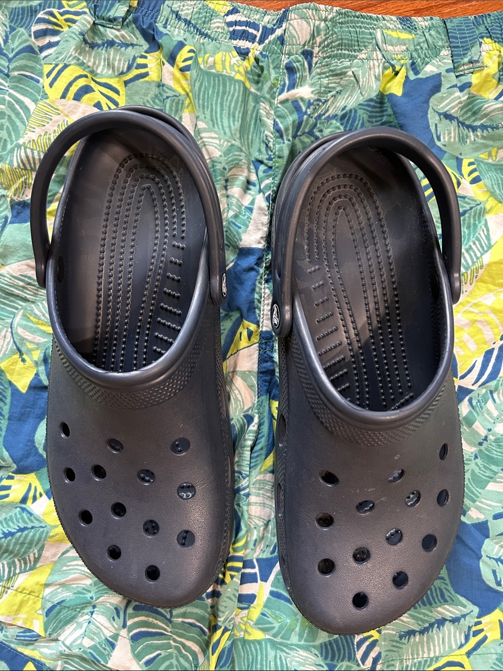 Crocs-Navy Size 11 - Picture 2 of 7
